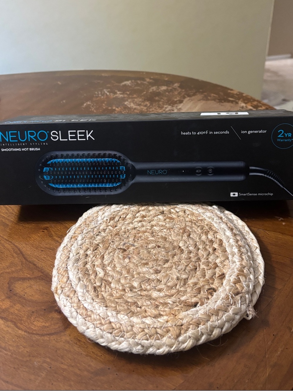 Sleek Black & Blue Smoothing Hot Brush
